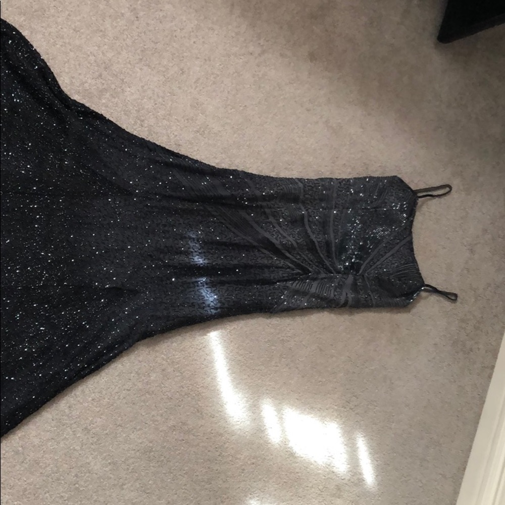 Laurence Kazar size large sequenced long dress